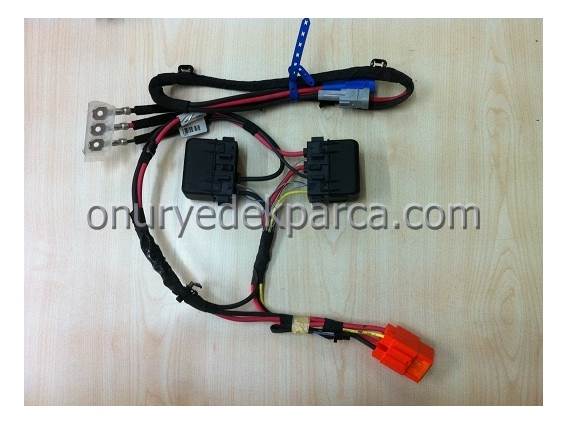 Megane 3 Scenic 3 Kalorifer Rezistansı Kablosu Tesisatı 240415849R 240419582R