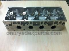 Megane I R19 Clio 2 1.6 8v K7M Silindir Kapağı 7701468858