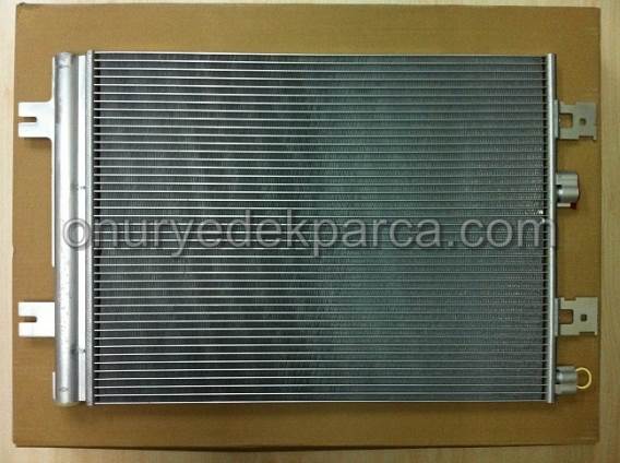 Dacia Logan Sandero Duster Klima Radyatörü 921007794R 8200741257