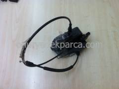 RENAULT SCENİC 2 SAĞ ARKA KAPI KİLİDİ 8200119332