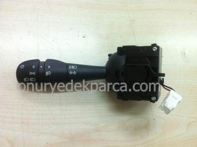 CLİO 4 CAPTUR TRAFİC 3 FAR SİNYAL KUMANDA KOLU 8201167981