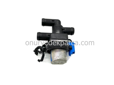 Renault Trafic 3 1.6 DCİ Su Pompa Elektrovanası 212301538R